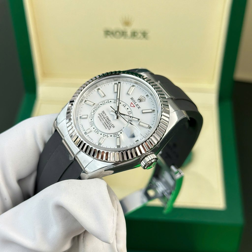Rolex Sky-Dweller 336239 White Dial Replica Watch Weight 190 Gram ZF Factory 42mm (2)