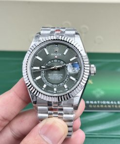 Rolex Sky Dweller 336934 Green Dial Jubilee Strap Best Replica 42mm (5)