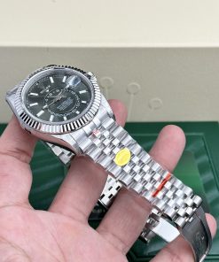 Rolex Sky Dweller 336934 Green Dial Jubilee Strap Best Replica 42mm (5)