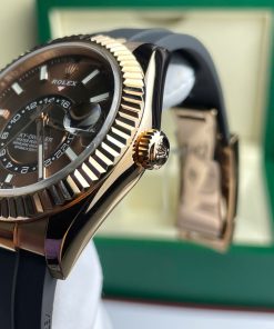 Rolex Sky-Dweller M336235 Replica Watch Gold Wrapped Chocolate Dial 42mm (2)
