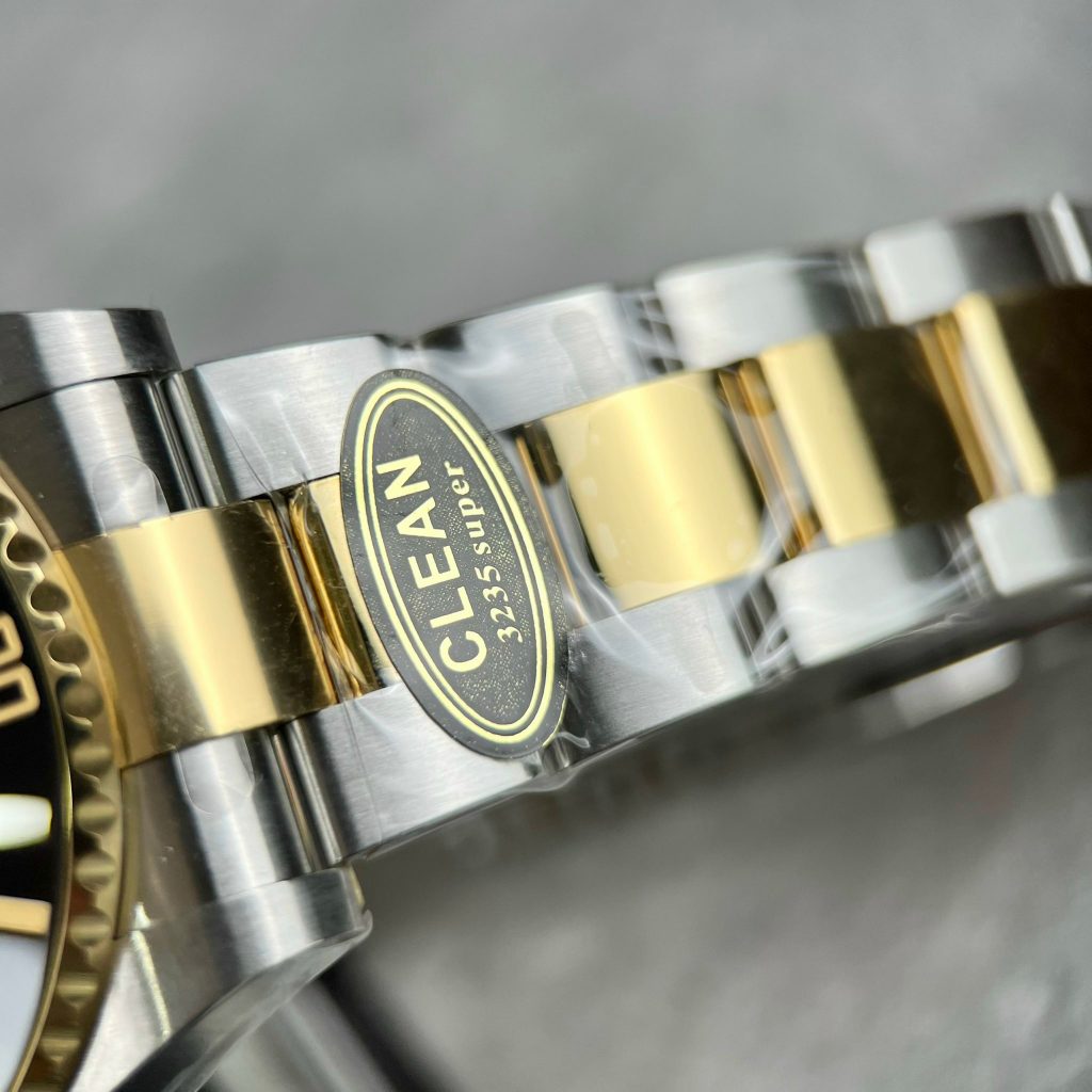 Rolex Submariner Date 116613LN Replica Watches Clean Factory 40mm (1)