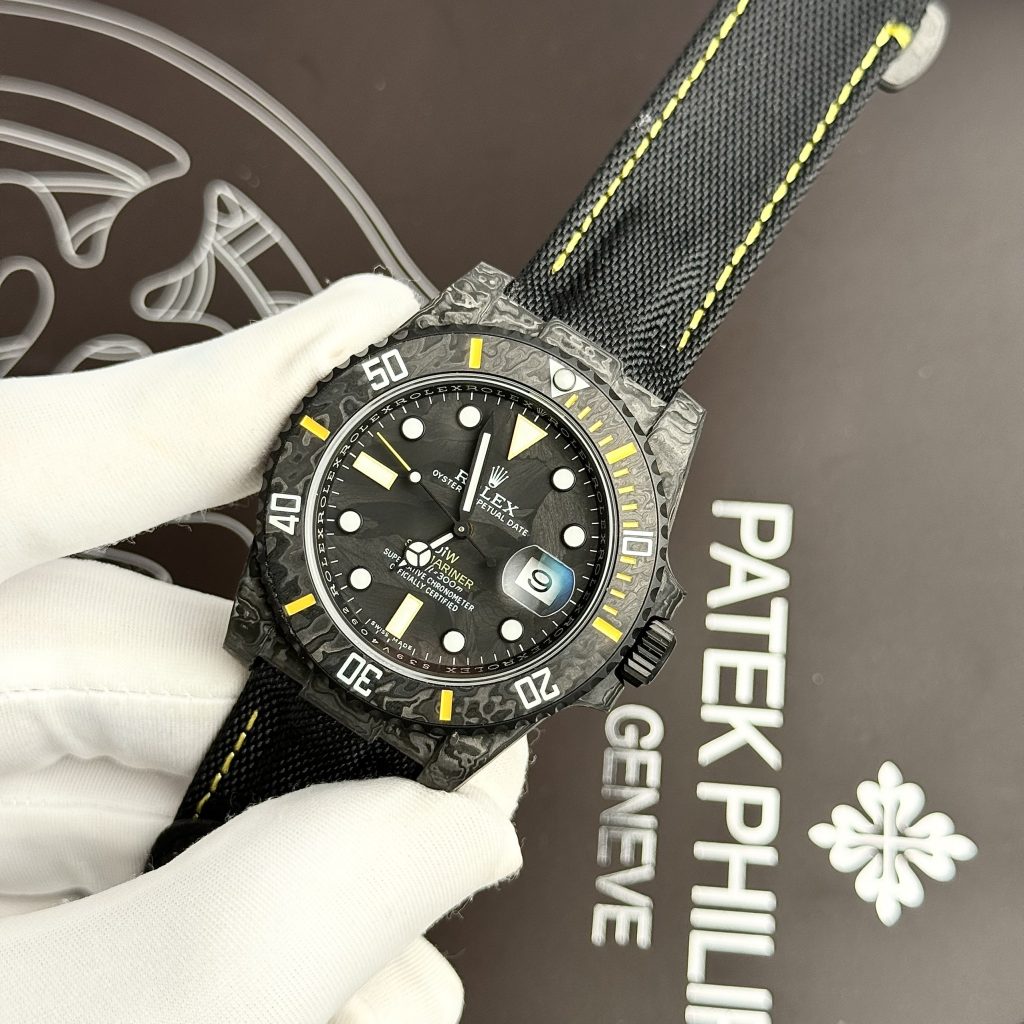 Rolex Submariner Diw Carbon Yellow Color Best Replica Watch 41mm (2)