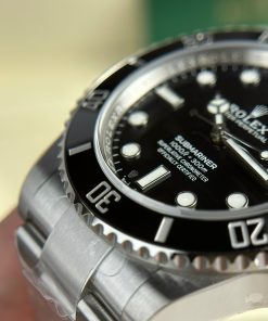 Rolex Submariner No Date 124060 Best Replica Watch VS Factory 41mm (1)