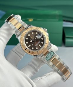 Rolex Yacht Master 126621 Best Replica Watch Clean Factory Chocolate Dial 40mm (1)