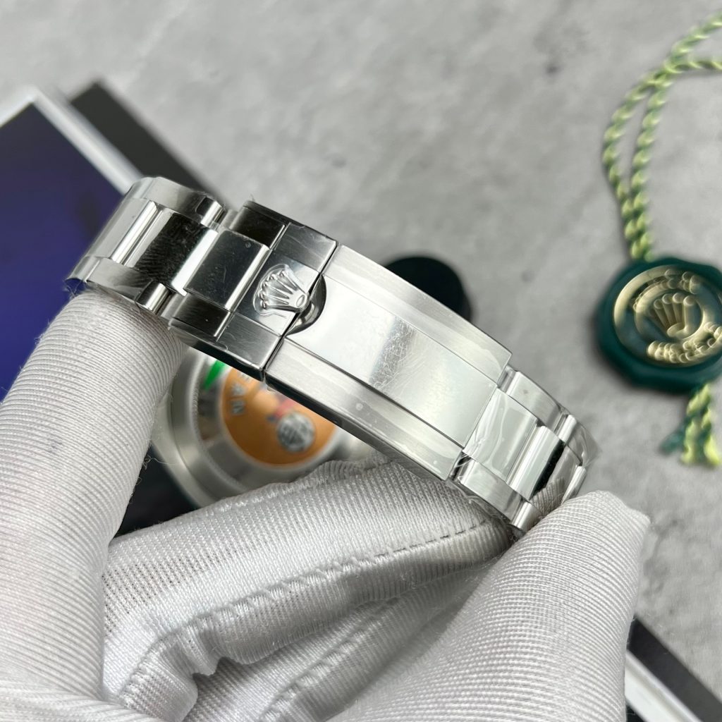 Rolex Yacht-Master 126622 Replica Watches Blue Dial Clean Factory 40mm (2)