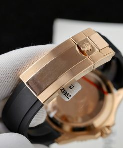 Rolex Yacht-Master Best Replica Watch Gold Wrapped + Moissanite Diamonds Hong Kong 40mm (2)