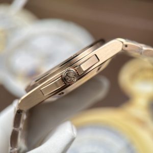 IWC Ingenieur Super Clone Watches Rose Gold Dial GH Factory 40mm (1)