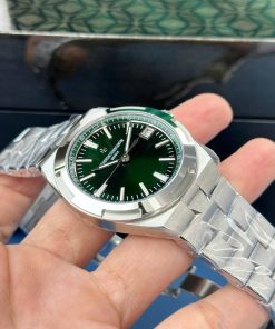 Vacheron Constantin Overseas 4500V Replica 11 Watch Green Dial 41mm (1)