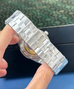 Vacheron Constantin Overseas 4500V Replica 11 Watch Green Dial 41mm (1)