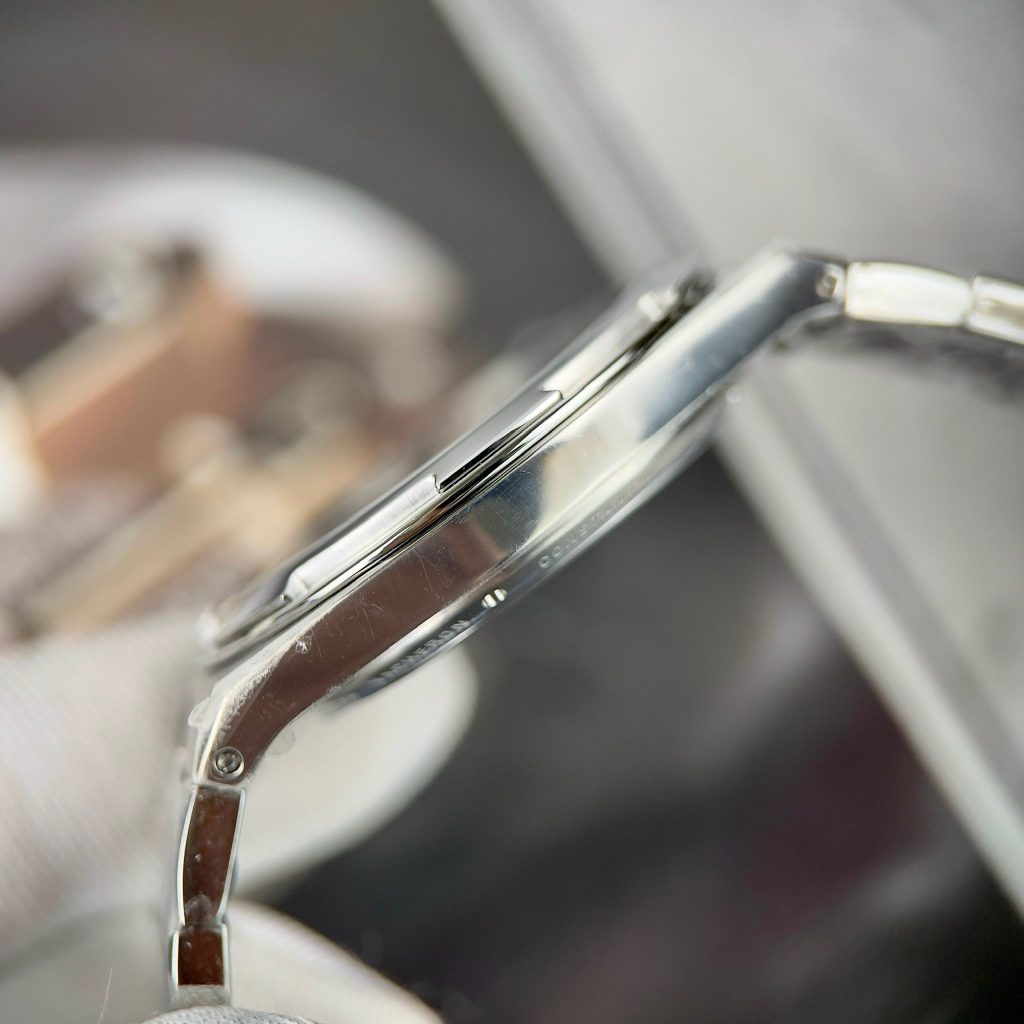 Vacheron Constantin Overseas 4500V Replica Watches Gray Dial 41mm (2)