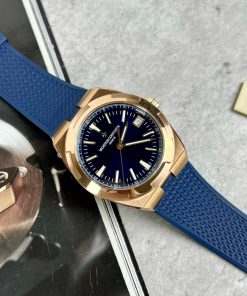 Vacheron Constantin Overseas 4500V Rubber Strap Blue Dial 41mm (2)