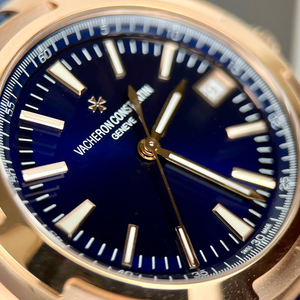 Vacheron Constantin Overseas 4500V Rubber Strap Blue Dial 41mm (2)