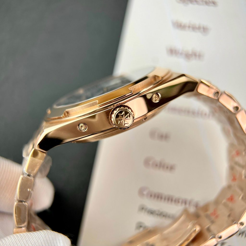 Vacheron Constantin Overseas 5500V-110R Replica Watches Blue Dial 42 (8)