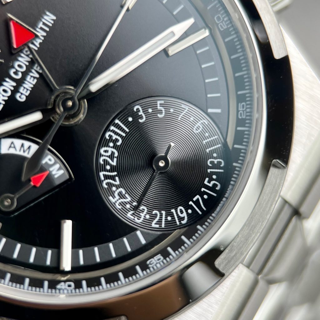 Vacheron Constantin Overseas Dual Time 7900V Replica Watches Black 41mm (2)