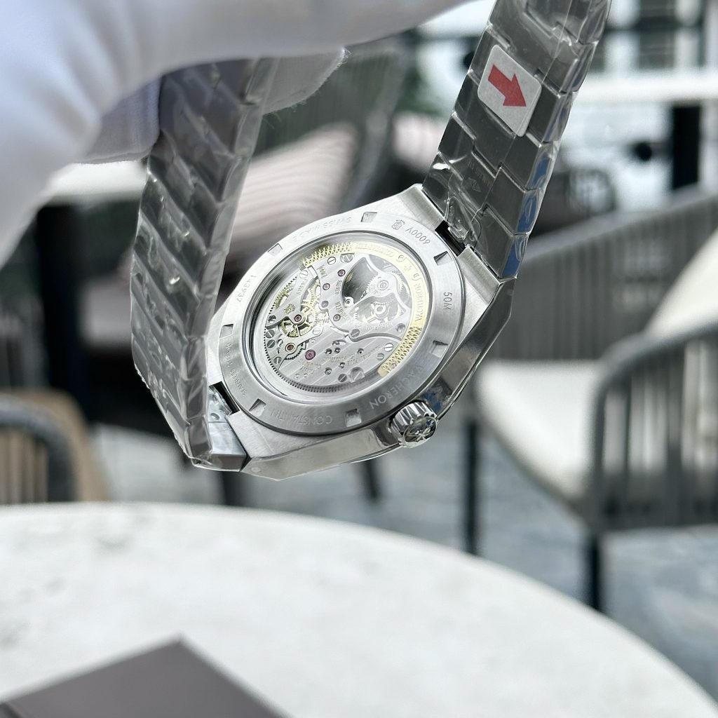 Vacheron Constantin Overseas Tourbillon 6000V Replica Watches Blue Dial 42 (2)