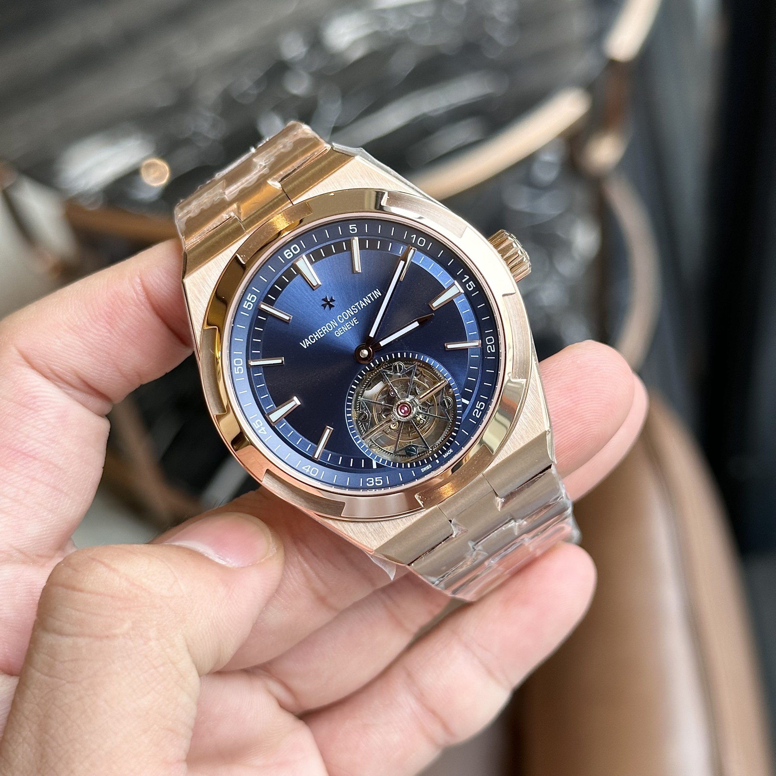 Vacheron Constantin Overseas Tourbillon 6000V RoseGold Replica Watches 42 (1) Vacheron Constantin Overseas Tourbillon 6000V RoseGold Replica Watches 42 (1)