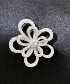 Van Cleef And Arpels Flowerlace Pendant Women Diamond 18K White Gold Custom (2)