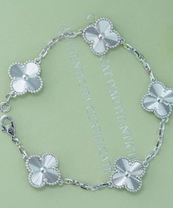 Van Cleef & Arpels Alhambra Bracelet 5 Motifs Custom Natural Diamond White Gold 18k (2)