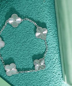 Van Cleef & Arpels Alhambra Bracelet 5 Motifs Custom Natural Diamond White Gold 18k (2)