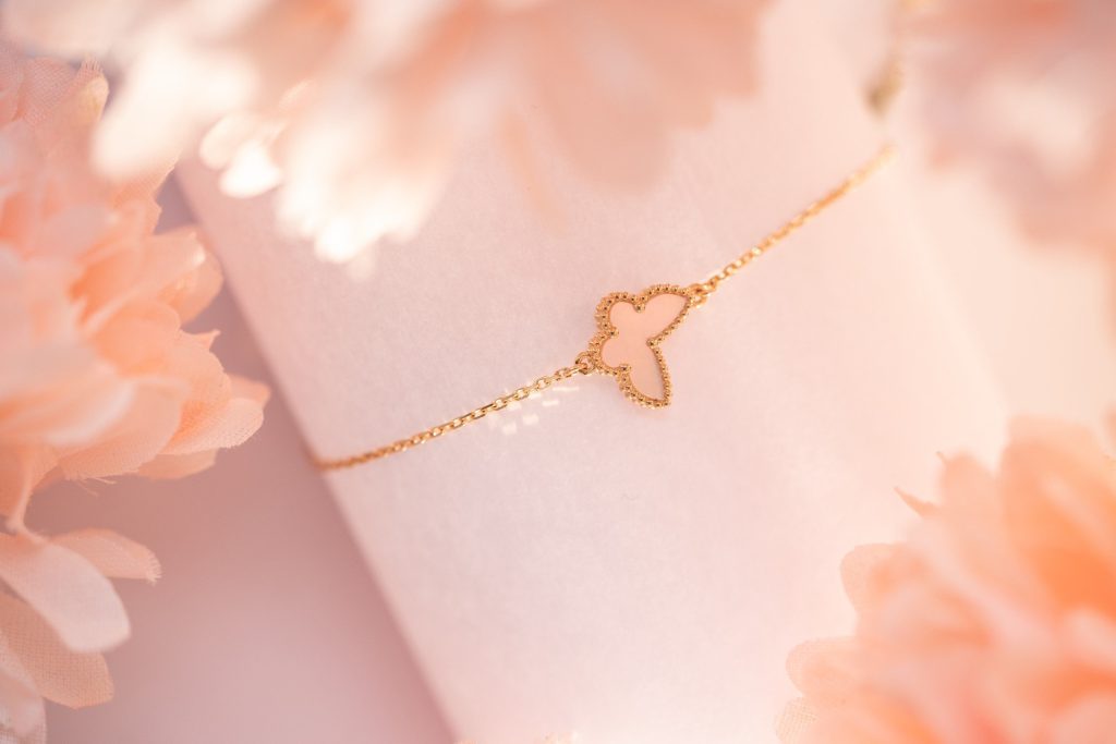 Van Cleef & Arpels Alhambra Butterfly Bracelet Custom Yellow Gold 18k (2)