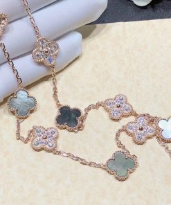 Van Cleef & Arpels Alhambra Necklace 20 Motifs Custom Natural Diamond Mother Of Pearl 18K Gold (2)