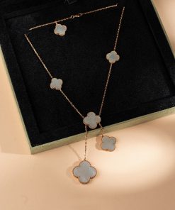 Van Cleef & Arpels Alhambra Pearl Inlay Necklace 6 Motifs Custom Rose Gold 18k (2)