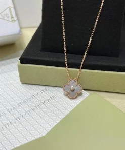 Van Cleef & Arpels Alhambra Womens Necklace Custom 18K Gold (2)