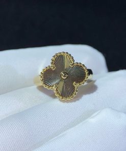 Van Cleef & Arpels Magic Alhambra Womens Ring Custom 18K Gold (2)