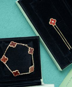 Van Cleef & Arpels Necklace Bracelet Set Custom Natural Diamond Yellow Gold 18k (2)