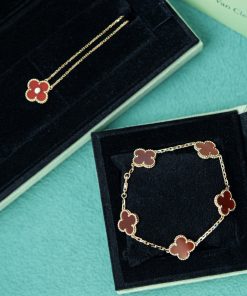 Van Cleef & Arpels Necklace Bracelet Set Custom Natural Diamond Yellow Gold 18k (2)