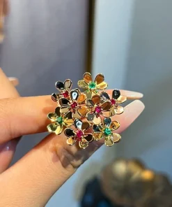 Van Cleef & Arpels Vignette Clover Rings Custom Diamond Ruby 18K Gold (2)