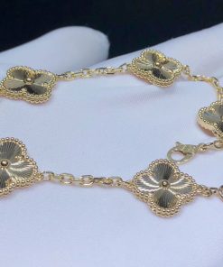Van Cleef & Arpels Vintage Alhambra Bracelet 5 Motifs Custom 18K Gold (2)