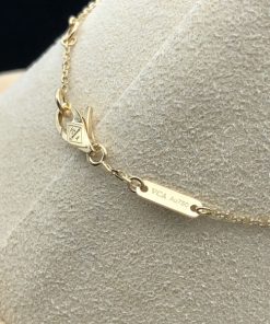 Van Cleef & Arpels Vintage Alhambra Womens Bracelet 18K Gold Mother Of Pearl Custom (2)