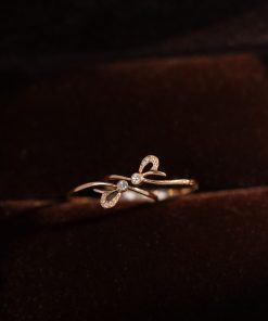 Women's Ring With Bow Shape Design Crafted In 18k Rose Gold With Natural Diamonds (1)