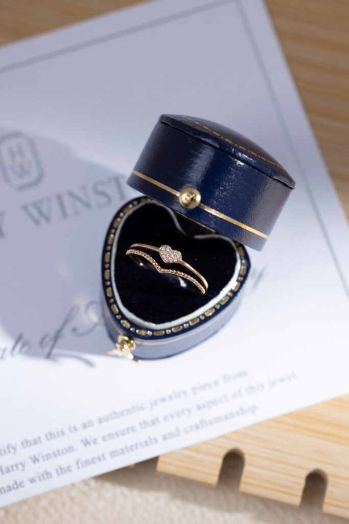 Women's Ring With Heart Pattern With Natural Diamond Crafted In 18k Rose Gold (2)