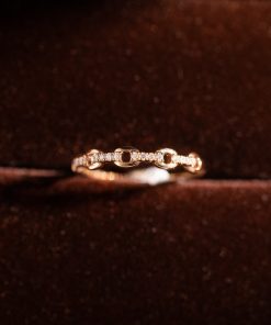 Women's Ring with Natural Diamond Crafted in 18k Rose Gold (2)