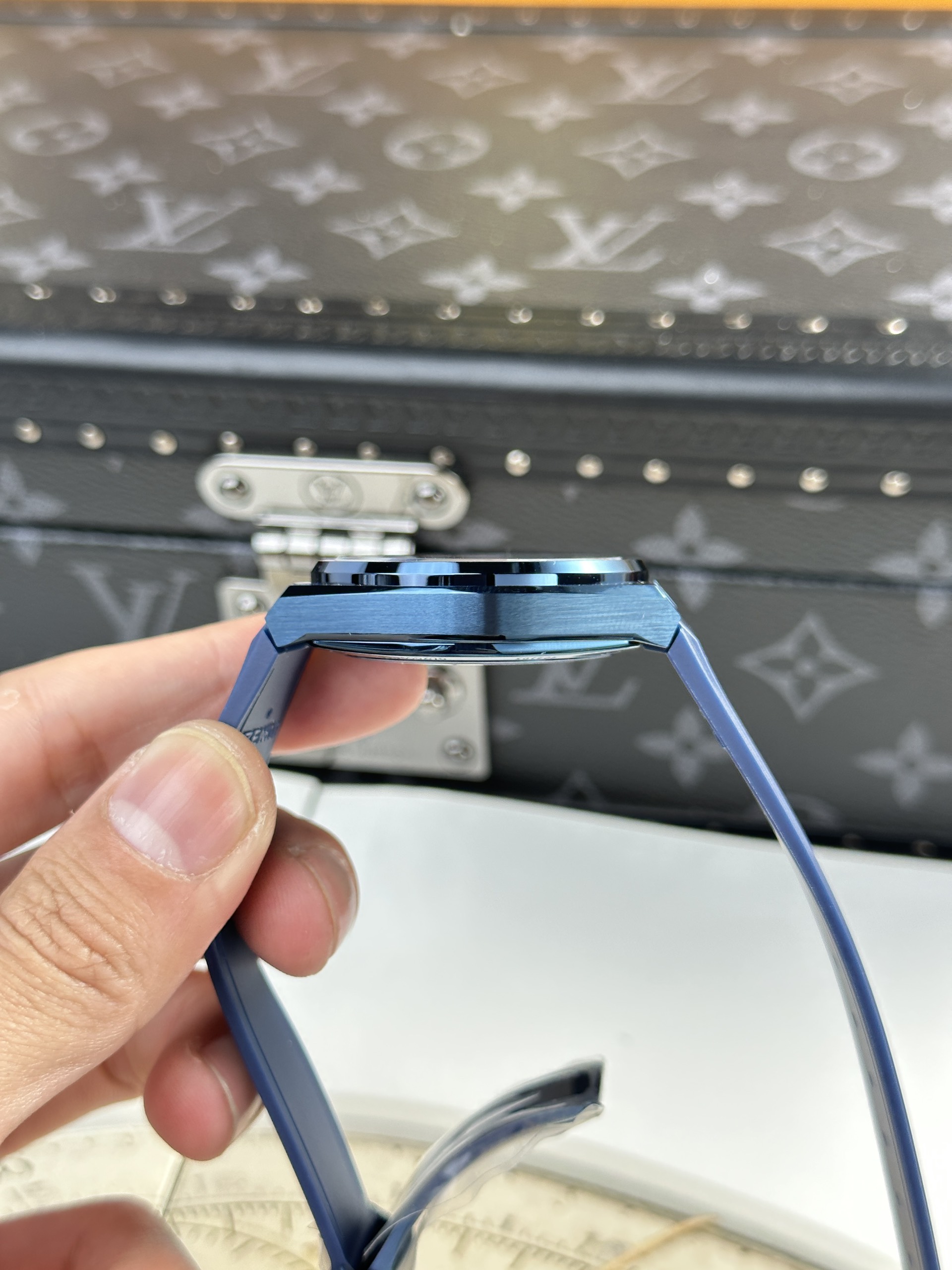 Zenith Defy Classic Replica Watches Skeleton Blue Dial LF Factory 41mm (11) Zenith Defy Classic Replica Watches Skeleton Blue Dial LF Factory 41mm (10)