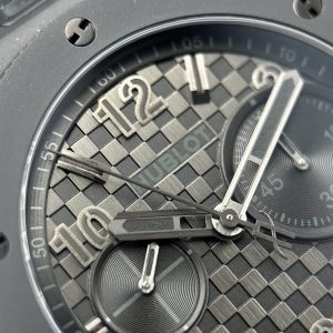 Hublot Big Bang 20th Anniversary Chronograph Ceramic Đen Replica 1 1 BBA Factory 43mm (1)