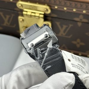 Cartier Santos 100 XL Black Roman Dial Replica 1 1 Fabric Strap 51.1×41 (4)