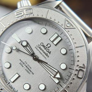 Omega Copies Watches Seamaster Diver 300m Gray Dial VS Factory 42mm (1)