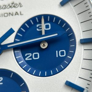 Omega Speedmaster Anniversary Snoopy Replica Watches New Edition 2025 42mm (1)