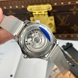 Omega Copies Watches Seamaster Diver 300m Gray Dial VS Factory 42mm (1)