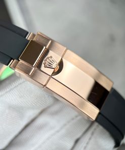 Rolex Daytona 116515LN 18K Gold Wrapped Replica Watch BT Factory 40mm (2)