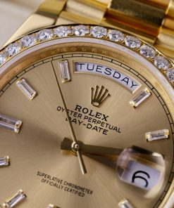 Rolex Day-Date 228235 18K Gold Wrapped and Moissanite Replica Watches GM 40mm (10)